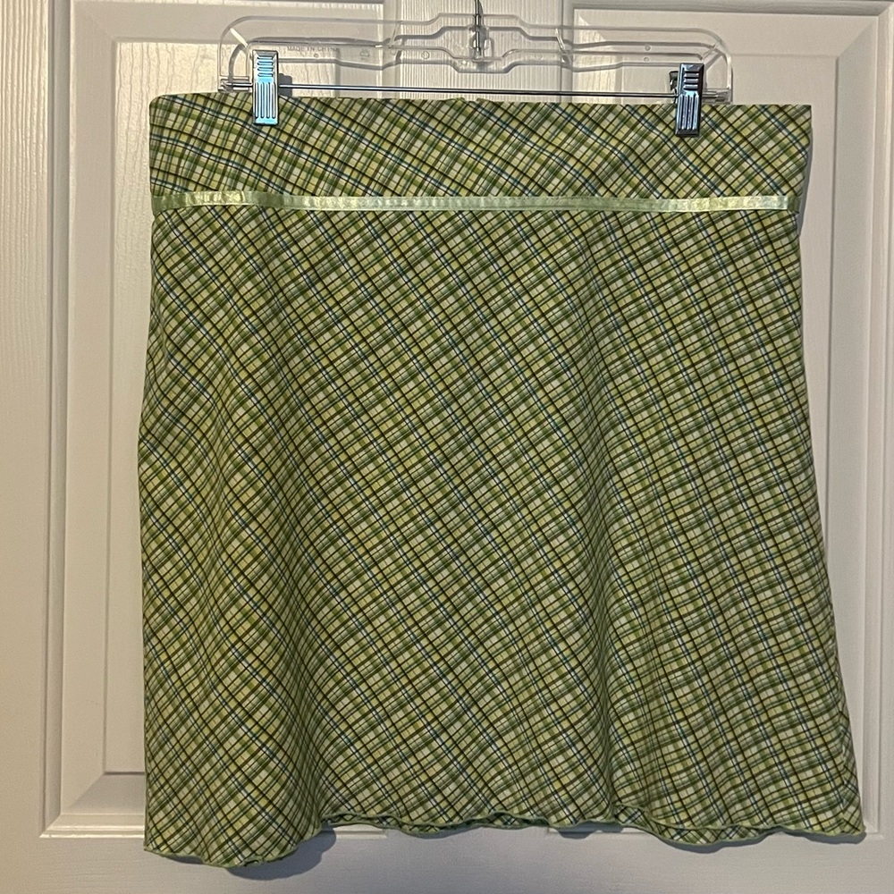 Exact Change Green Plaid Skirt